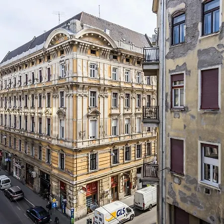 Premier Apartment *